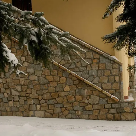 Fiorella Feriegård *